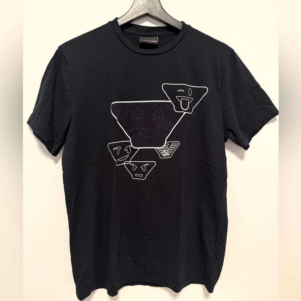 Emporio Armani Tshirt 
Size XL